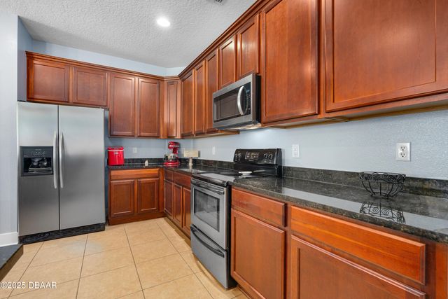137 Boysenberry Lane, Daytona Beach, FL 32124