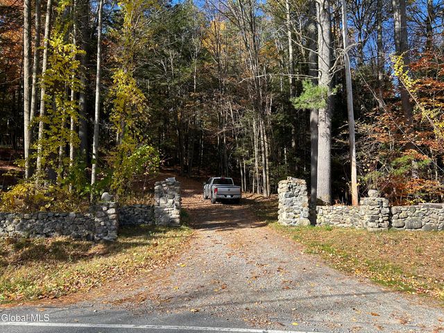 553 Potter Hill Road, Bolton, NY 12814