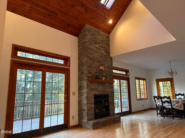 553 Potter Hill Road, Bolton, NY 12814