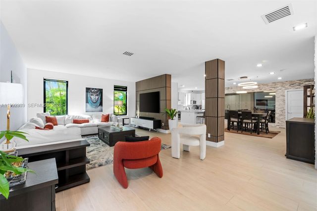 1120 Wallace St, Coral Gables, FL 33134