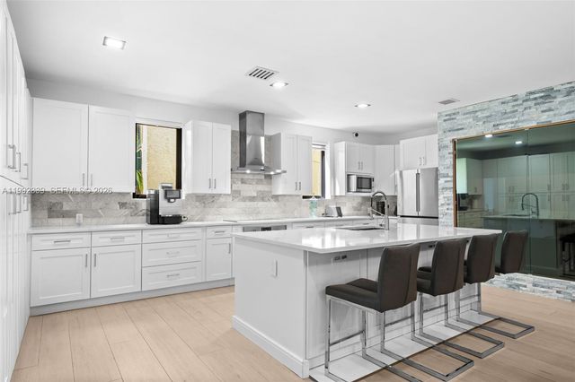 1120 Wallace St, Coral Gables, FL 33134