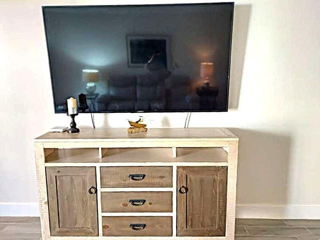 2903 Victoria Circle, Coconut Creek, FL 33066