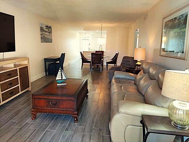 2903 Victoria Circle, Coconut Creek, FL 33066