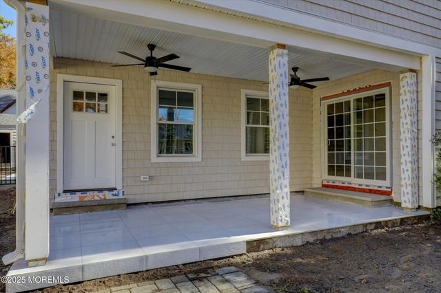 243 Woodcrest Road, Oakhurst, NJ 07755