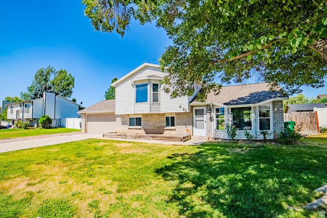 6366 S WESTBROOK DR, Taylorsville, UT 84129