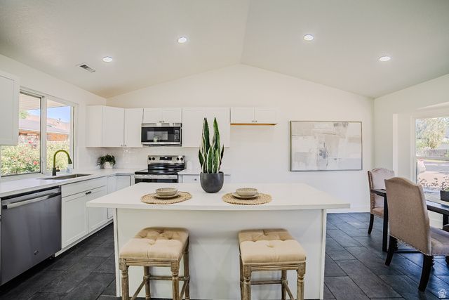 6366 S WESTBROOK DR, Taylorsville, UT 84129