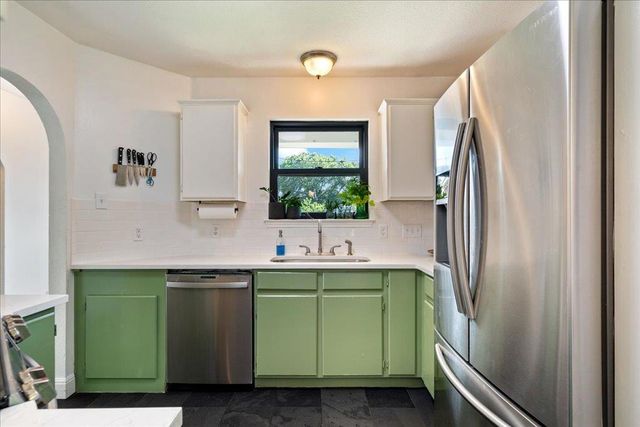 2506 Jenibeth LN, Austin, TX 78744