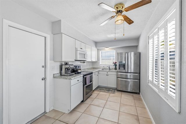 10997 87TH AVENUE, Seminole, FL 33772