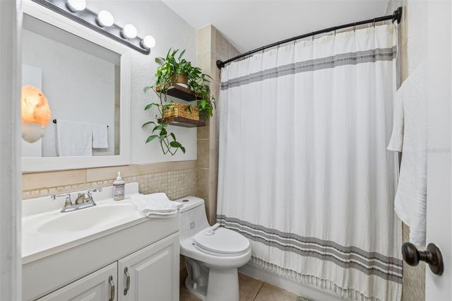 10997 87TH AVENUE, Seminole, FL 33772