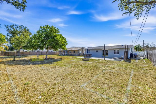 10997 87TH AVENUE, Seminole, FL 33772