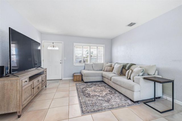 10997 87TH AVENUE, Seminole, FL 33772