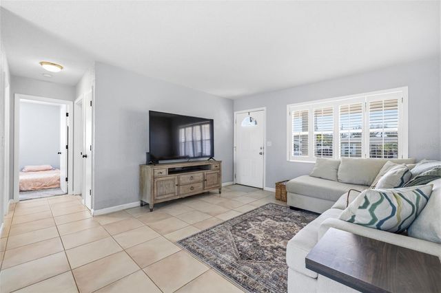 10997 87TH AVENUE, Seminole, FL 33772