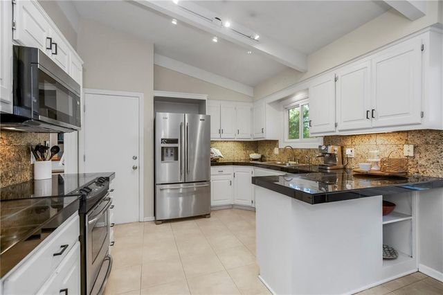 7908 Falmouth Street, Prairie Village, KS 66208