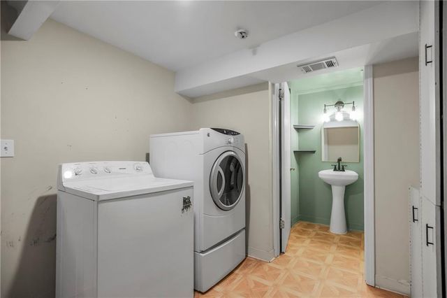7908 Falmouth Street, Prairie Village, KS 66208