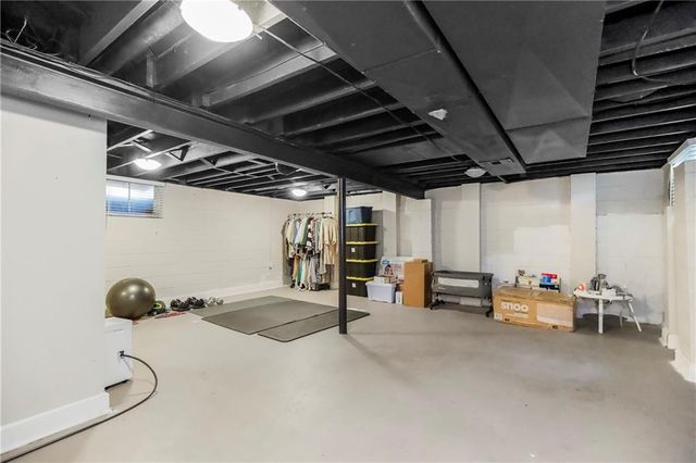 7908 Falmouth Street, Prairie Village, KS 66208