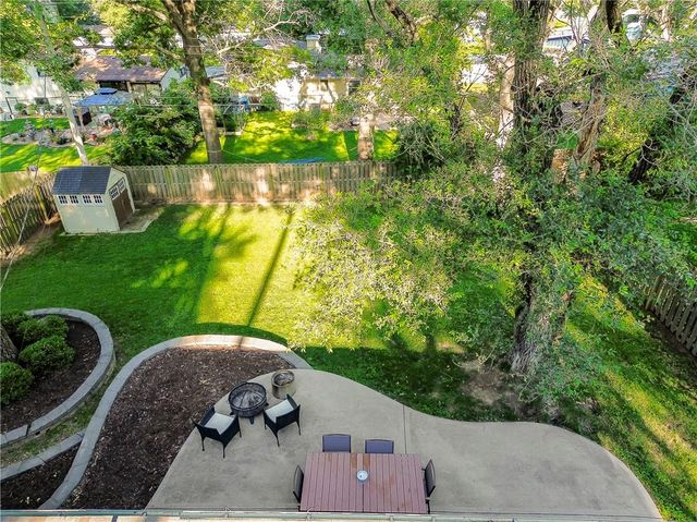 7908 Falmouth Street, Prairie Village, KS 66208