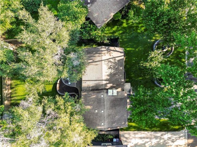 7908 Falmouth Street, Prairie Village, KS 66208