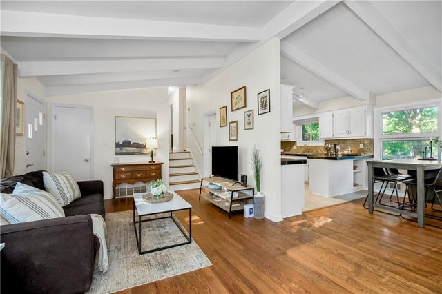 7908 Falmouth Street, Prairie Village, KS 66208
