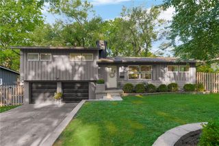 7908 Falmouth Street, Prairie Village, KS 66208