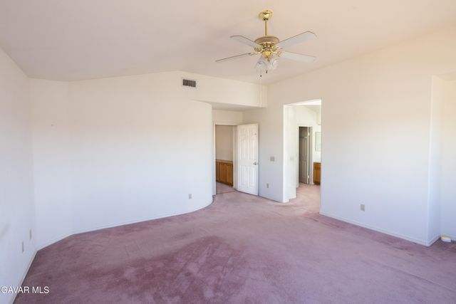 6055 Lisbon Court, Palmdale, CA 93552