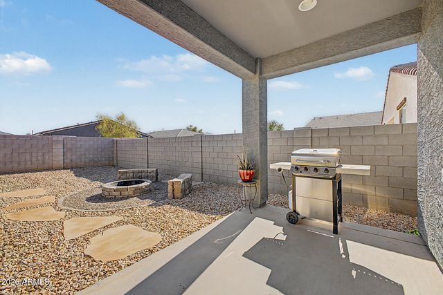 5547 W COPLEN FARMS Road, Laveen, AZ 85339