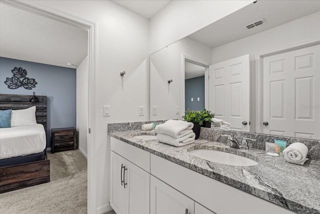 2009 TROPICAL PALMS CIRCLE, Kissimmee, FL 34747