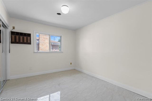 25427 Elon Drive, Dearborn Heights, MI 48127