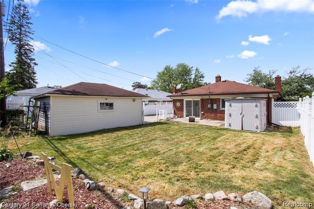 25427 Elon Drive, Dearborn Heights, MI 48127