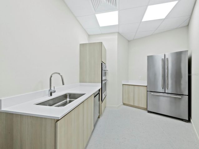 301 QUAY COMMONS 1003, Sarasota, FL 34236