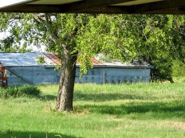 1718 Johnny Watson Road, Whitesboro, TX 76273