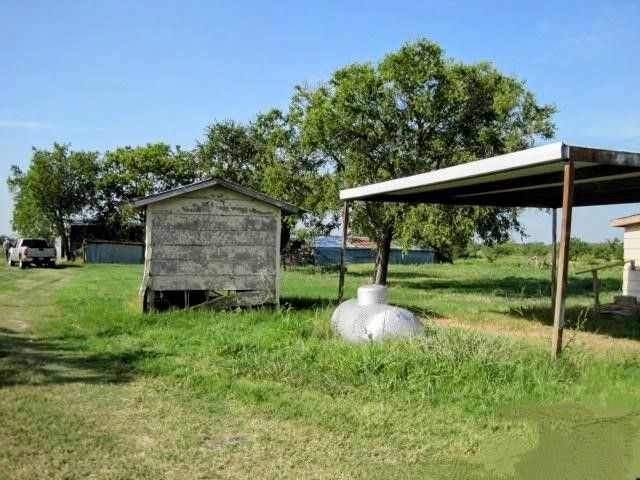 1718 Johnny Watson Road, Whitesboro, TX 76273