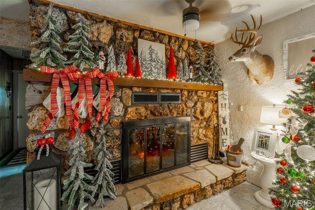 927 N 2nd Street, Piedmont, MO 63957