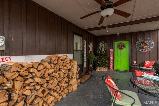 927 N 2nd Street, Piedmont, MO 63957