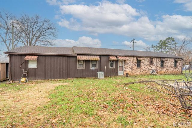 927 N 2nd Street, Piedmont, MO 63957