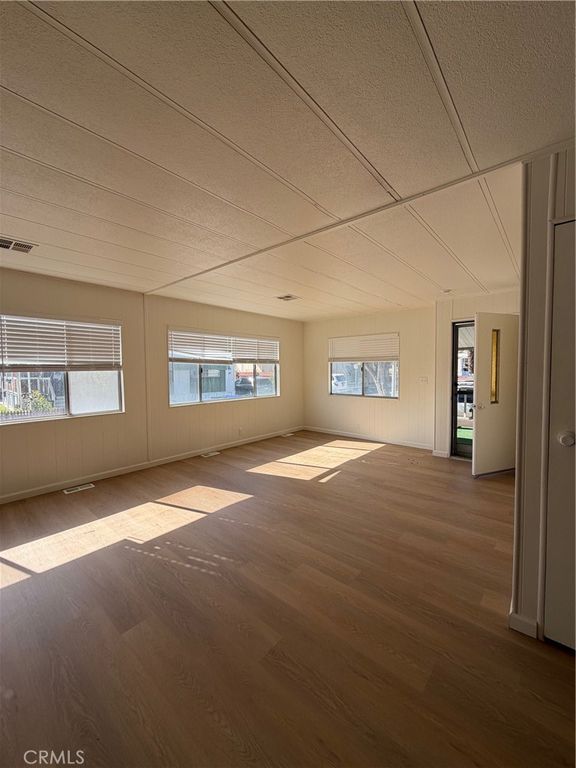 Image 2 of property listing at 16274 Vasquez Canyon Road, Canyon Country, CA 91351