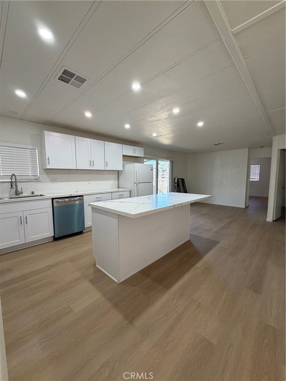 Image 4 of property listing at 16274 Vasquez Canyon Road, Canyon Country, CA 91351