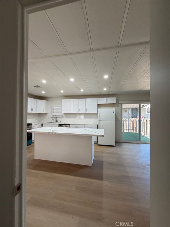 Image 8 of property listing at 16274 Vasquez Canyon Road, Canyon Country, CA 91351