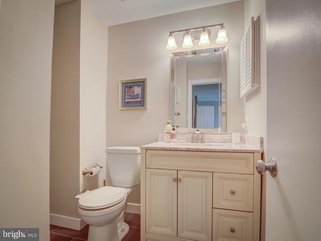 3039 WHITE BIRCH CT, Fairfax, VA 22031