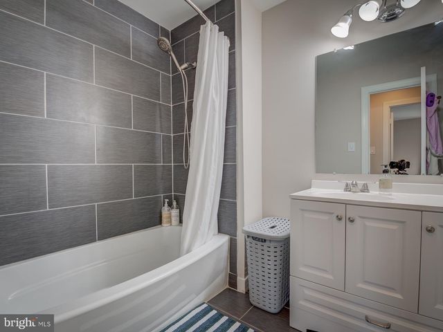 3039 WHITE BIRCH CT, Fairfax, VA 22031