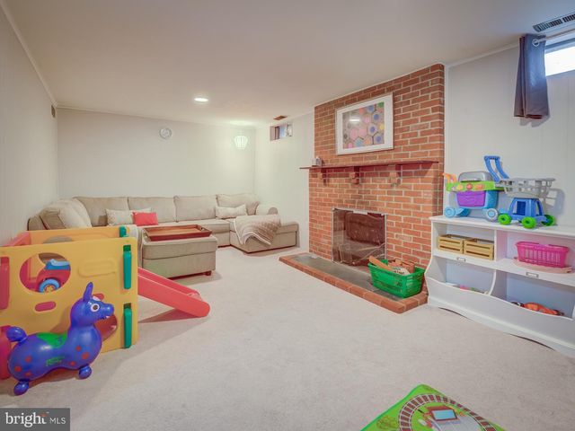 3039 WHITE BIRCH CT, Fairfax, VA 22031