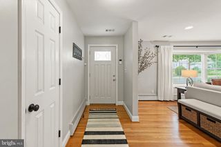 6754 26TH ST N, Arlington, VA 22213