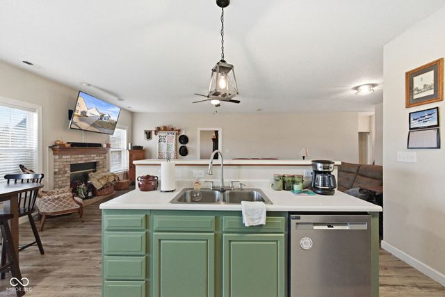 6460 Dusty Laurel Drive, Whitestown, IN 46075