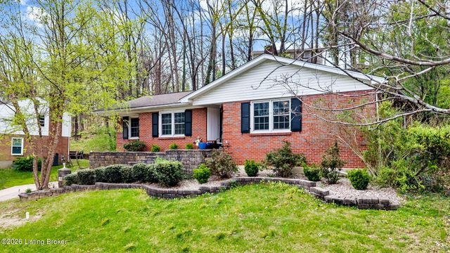 9108 Royal Oak Dr, Louisville, KY 40272