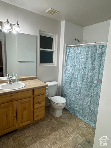 1509 N 2475 W, Clinton, UT 84015