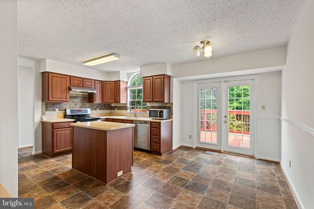 19 PURITAN PL, Stafford, VA 22554