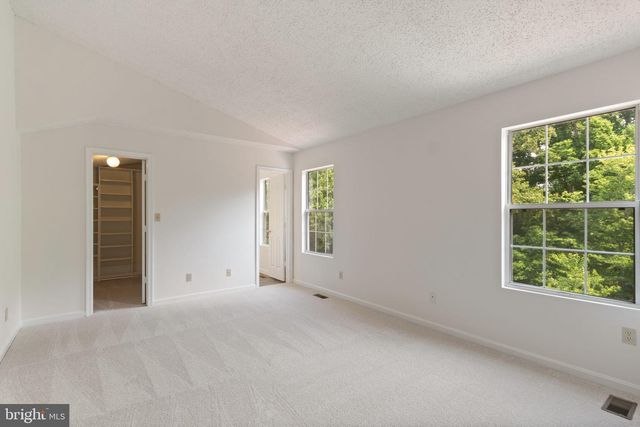 19 PURITAN PL, Stafford, VA 22554