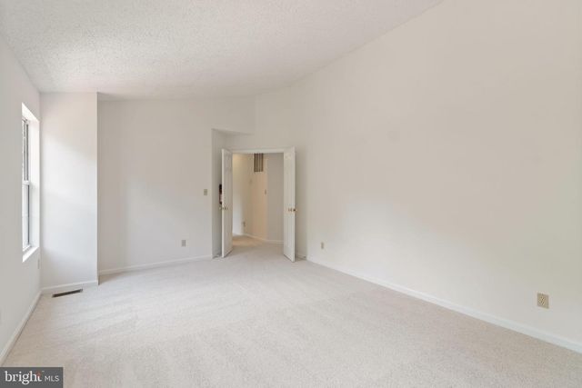 19 PURITAN PL, Stafford, VA 22554