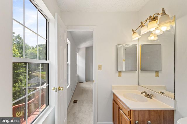 19 PURITAN PL, Stafford, VA 22554