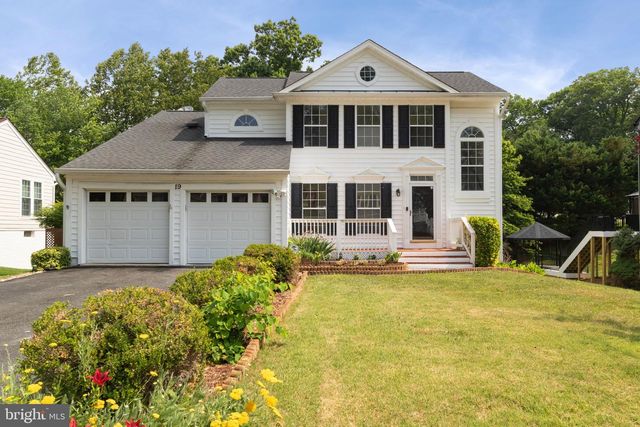 19 PURITAN PL, Stafford, VA 22554