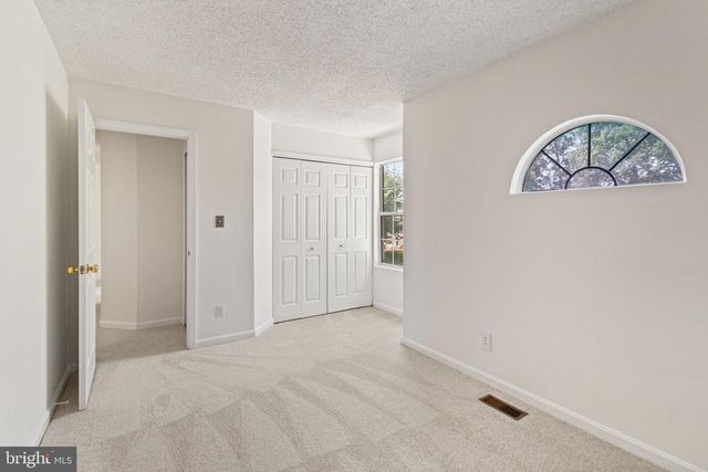 19 PURITAN PL, Stafford, VA 22554